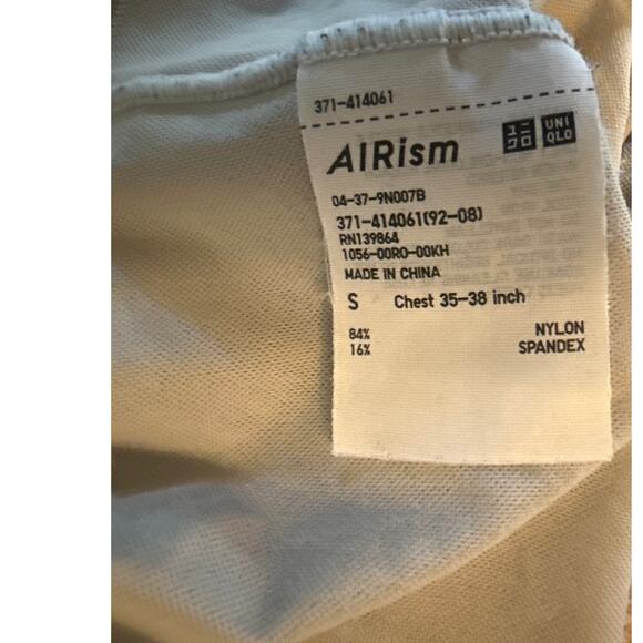 Men S Chest 35-38" Uniqlo Airism V-Neck Short Slv Tan Tee Shirt Top Lightweight - Picture 7 of 7